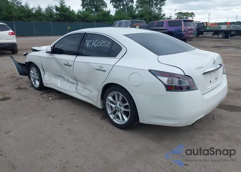 2013 Nissan Maxima 3.5 S z USA, uszkodzony, nr VIN 1N4AA5AP9DC823322